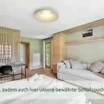 Hébergement de vacances Luxus-villa Mit Indoorpool, Sauna & Offenem Kamin *