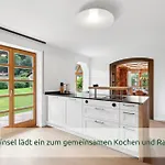 Luxus-villa Mit Indoorpool, Sauna & Offenem Kamin Siegsdorf