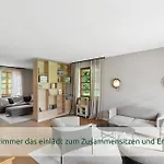Luxus-villa Mit Indoorpool, Sauna & Offenem Kamin Hébergement de vacances