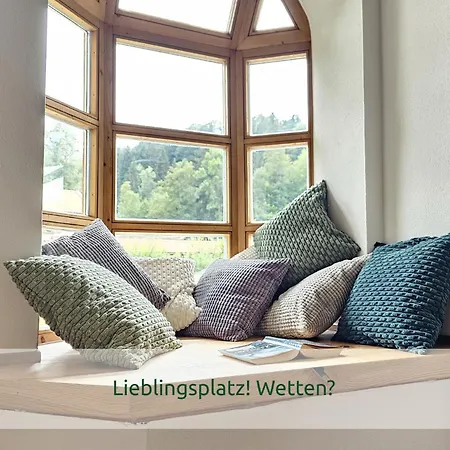 Luxus-villa Mit Indoorpool, Sauna & Offenem Kamin Hébergement de vacances